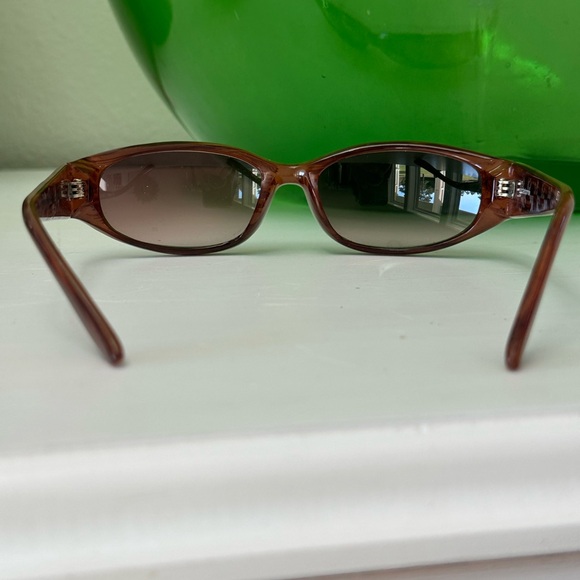 Liz Claiborne Sunglasses Vintage 90s/ Y2K brown Glam Skinny lens - Picture 3 of 5